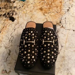 New, Never worn INC slides/mules